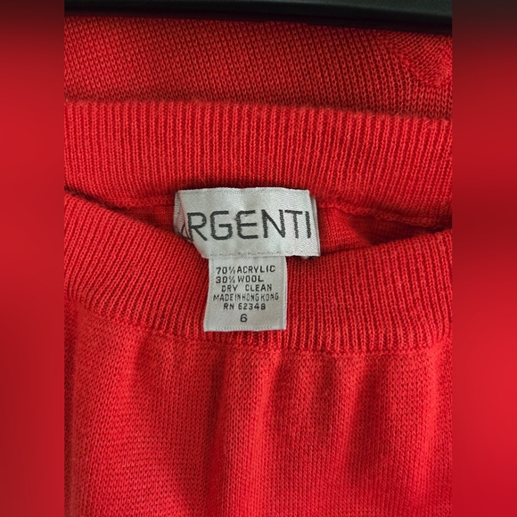 Vintage (Two Piece) Top & Skirt - Picture 3 of 12